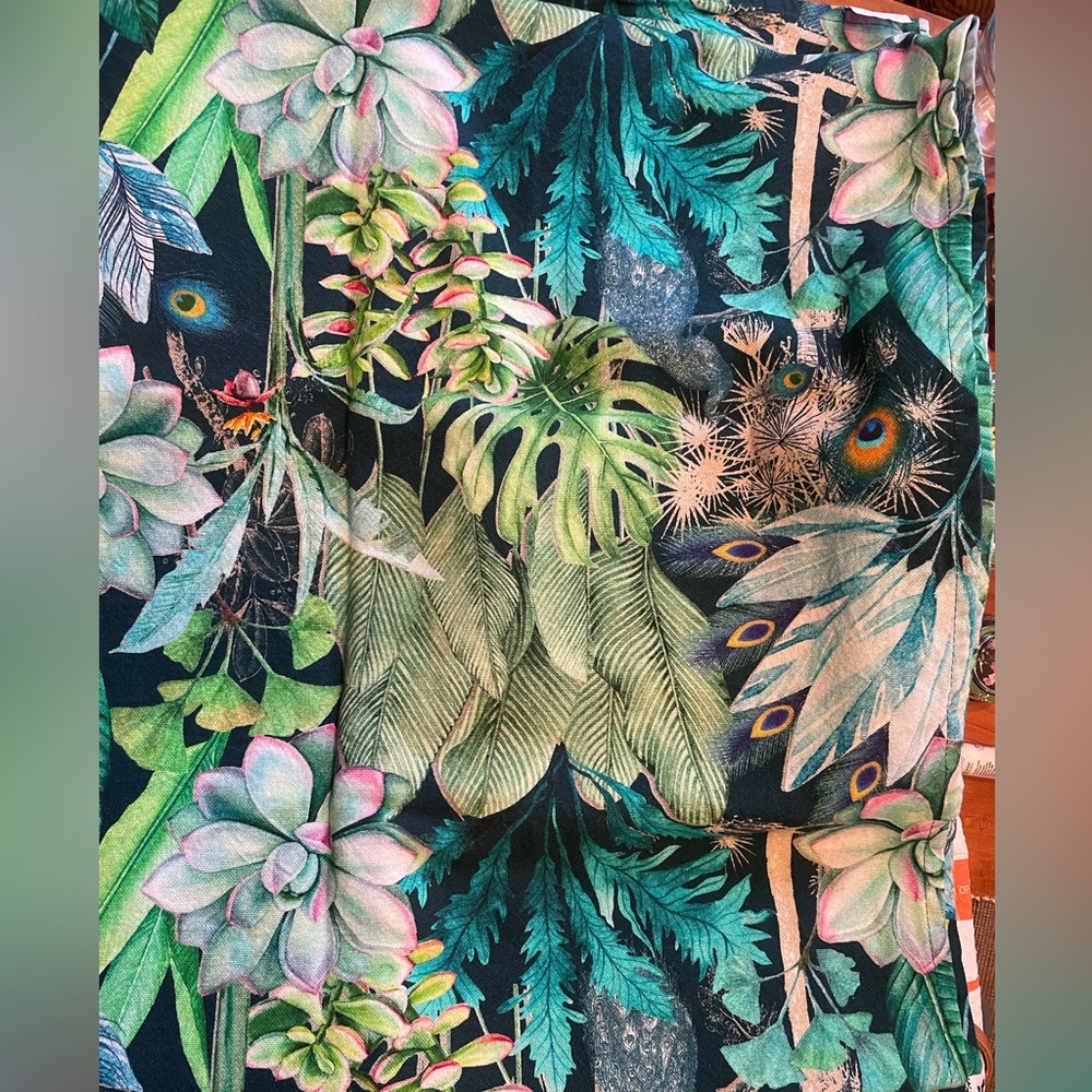 STOF France - Tropical design Fabric Tablecloth & 4 Napkins - Picture 2 of 3
